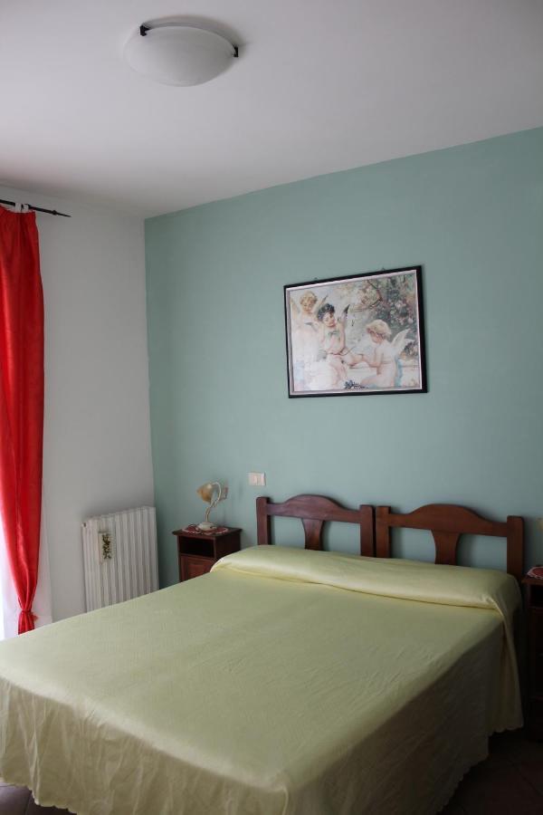 Agriturismo Casale Del Contadino Bolsena Kültér fotó
