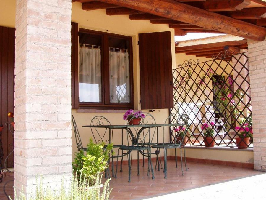 Agriturismo Casale Del Contadino Bolsena Kültér fotó