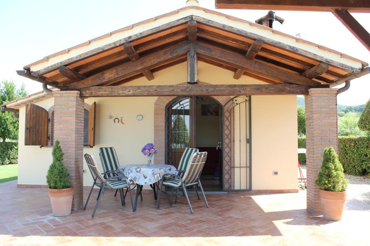 Agriturismo Casale Del Contadino Bolsena Kültér fotó